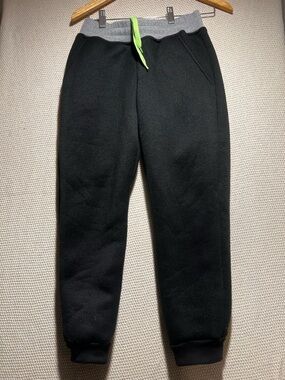 Boys Black Faux Fur Lined Jogger Sweatpants w/ Drawstring – Cozy – Size M 8-10